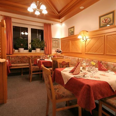 Tauplitzalm Hotel Alpenrose מראה חיצוני תמונה