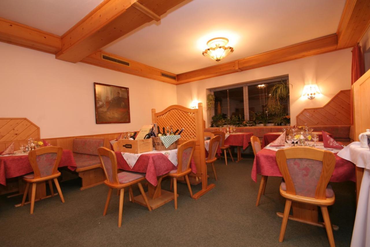 Tauplitzalm Hotel Alpenrose מראה חיצוני תמונה